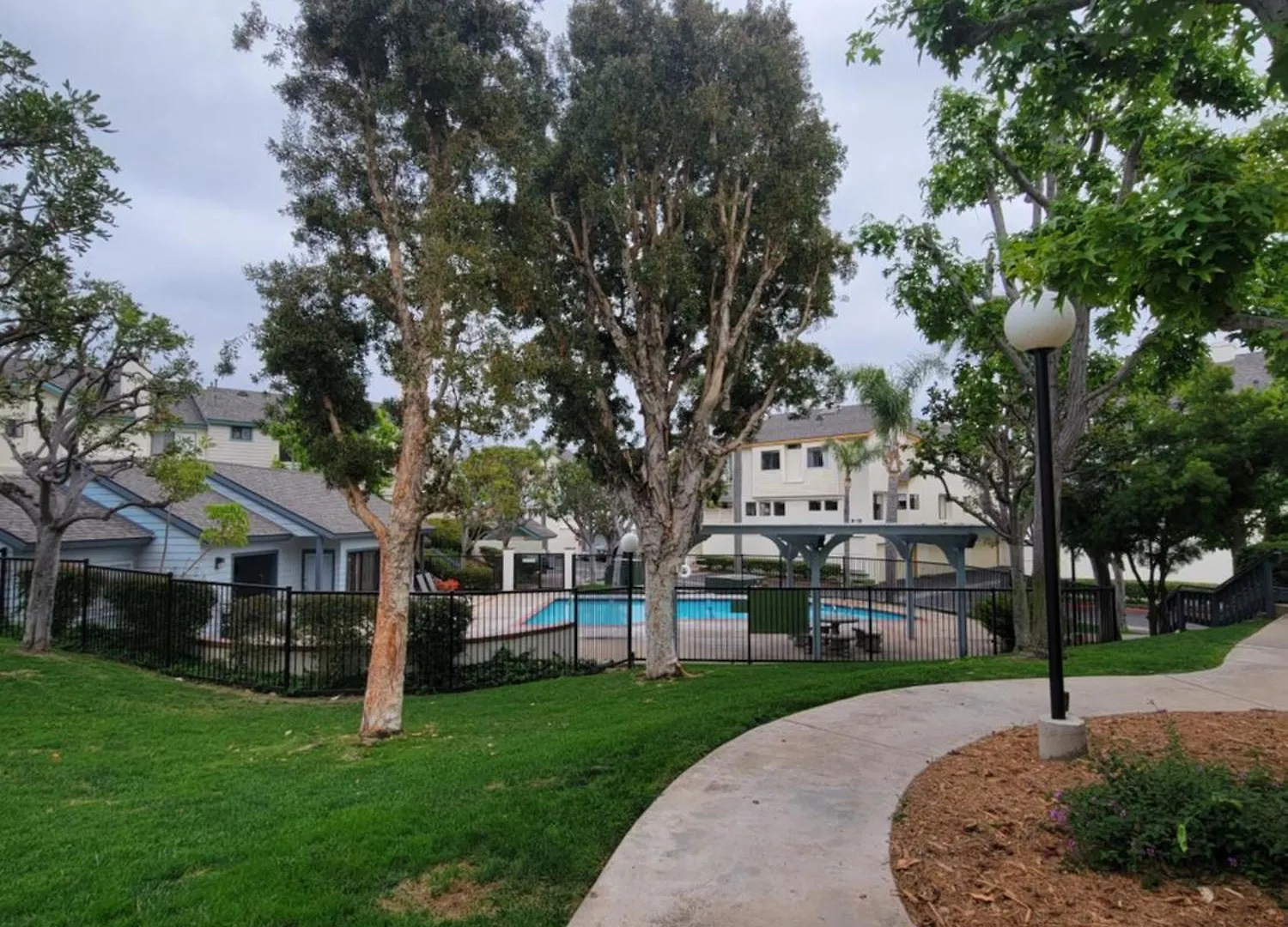 Homestay Minsa - Peaceful Home Near Lax Dtla & Free Parking Lawndale United States